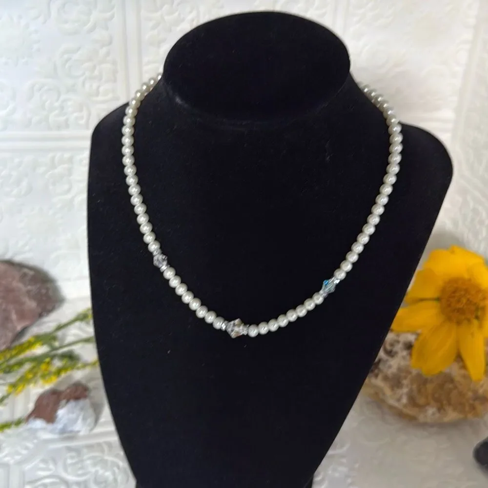 Vintage Art Deco Glass Pearl Choker‎ Necklace With Faceted Clear Crystals 15”